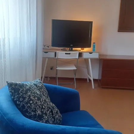 B-b Bed Nocleg ze śniadaniem *