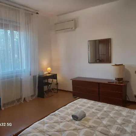 Bed & Breakfast B-b Bed *