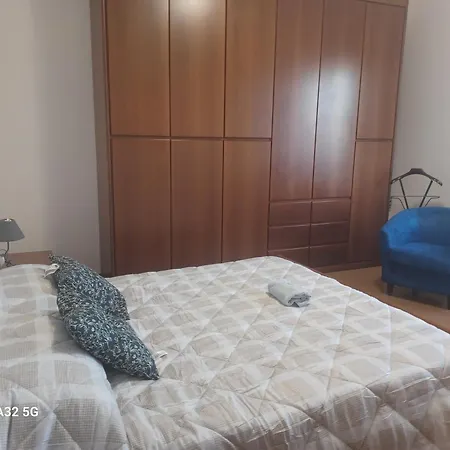 B-b Bed Bed & Breakfast